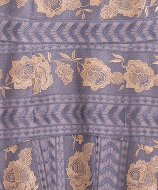 ライン刺繍ワンピース / GRACE CONTINENTAL | GRACE CONTINENTAL 