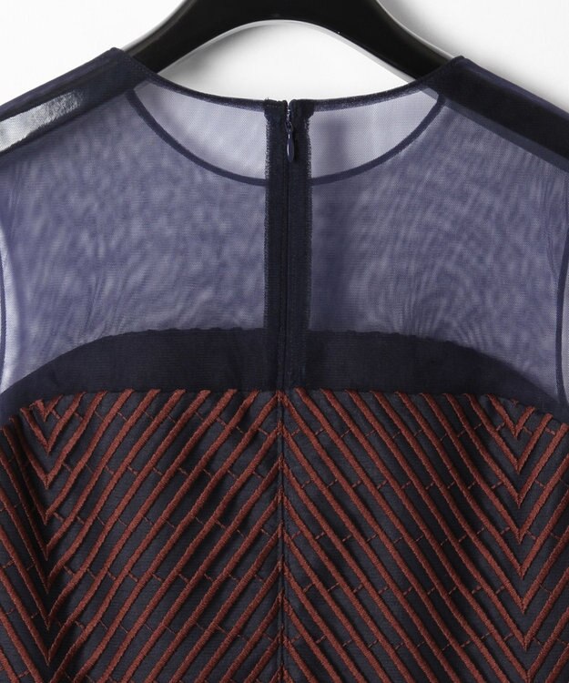 GRACE CONTINENTAL キカラインフレアドレス ネイビー