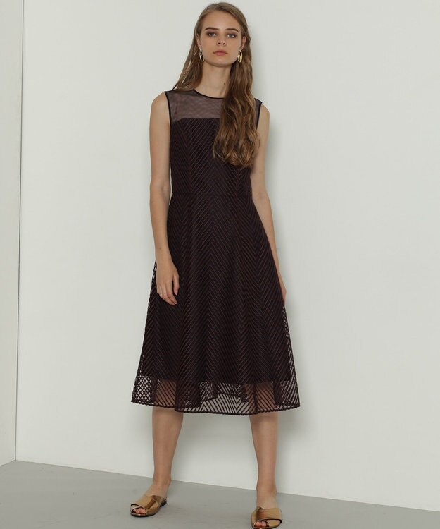 GRACE CONTINENTAL キカラインフレアドレス ネイビー