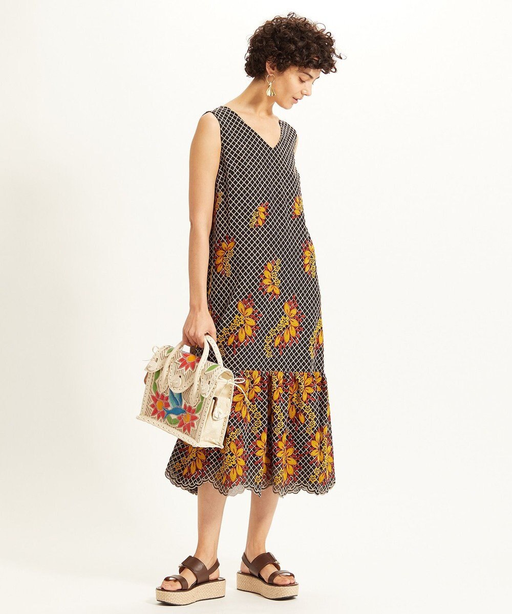チェック刺繍ロングワンピース Grace Continental Grace Continental グレースコンチネンタル 通販