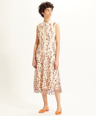 フラワースパンコール刺繍ワンピース Grace Continental Grace Continental グレースコンチネンタル 通販