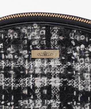 GRACE CONTINENTAL ファブリックシェルポーチ ブラック