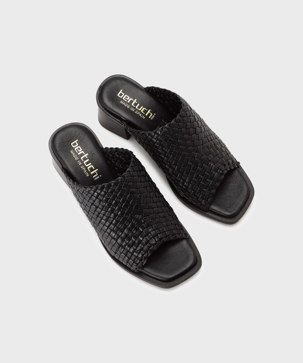 【美品】GRACE CONTINENTAL フラワーシェルクラッチ 3ページ目） GRACE CONTINENTAL（グレースコンチネンタル） WOMEN
