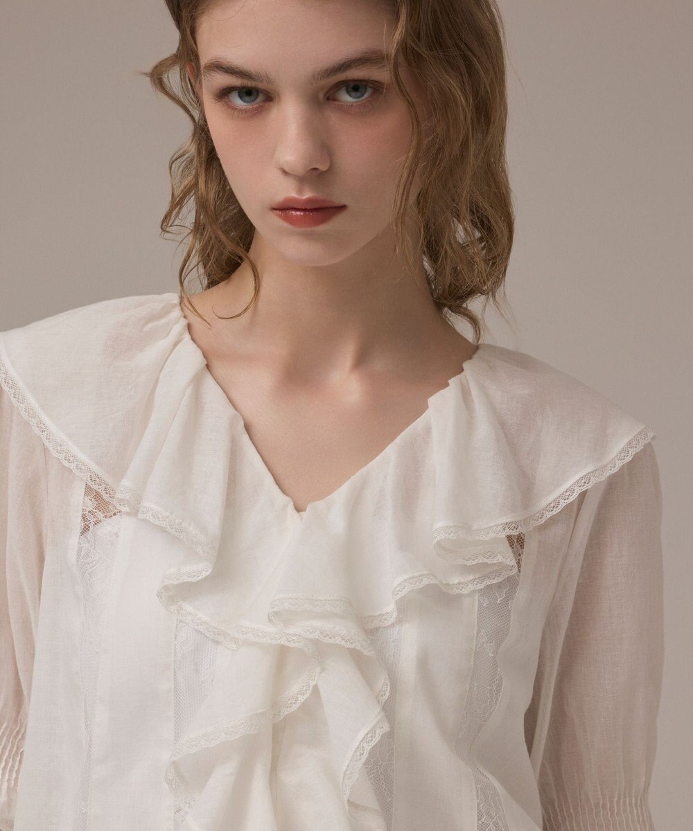 GRACE CONTINENTAL コットンフリルカラーブラウス