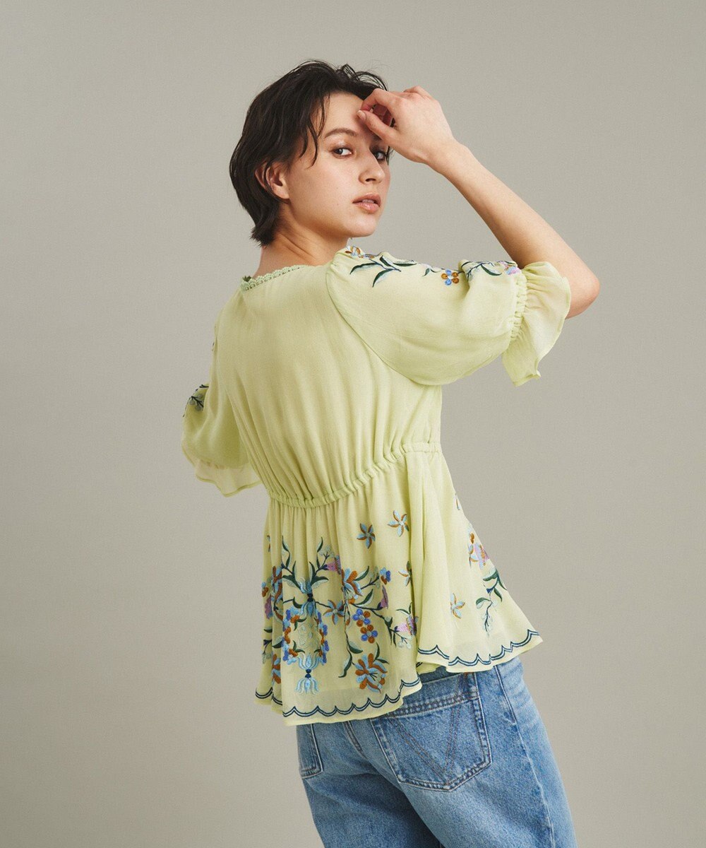 フラワー刺繍パフトップ / GRACE CONTINENTAL | GRACE CONTINENTAL 