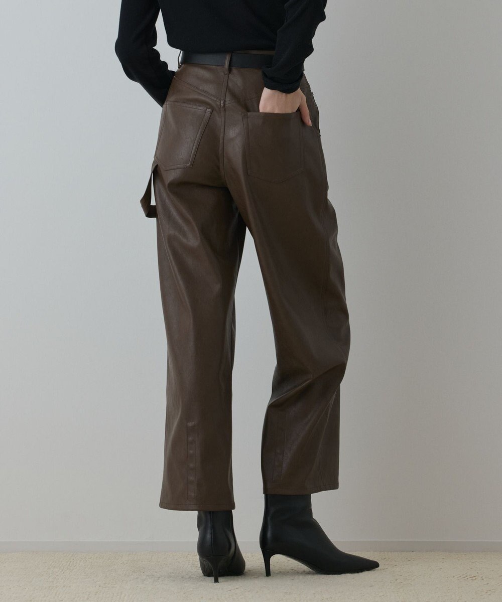 GRACE CONTINENTAL カーブフェイクレザーパンツ 