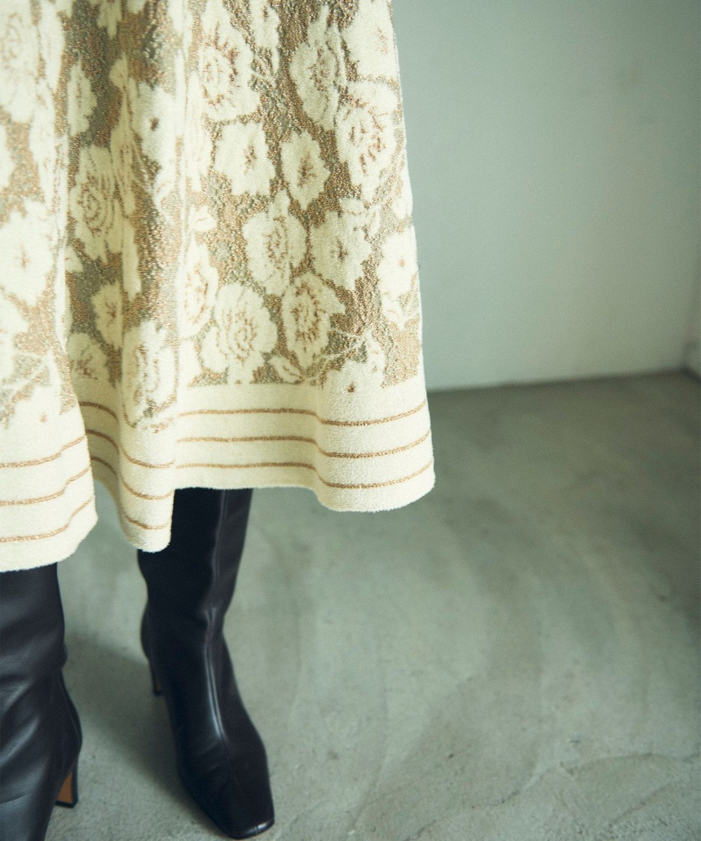 GRACE CONTINENTAL フローラルラメニットトップ