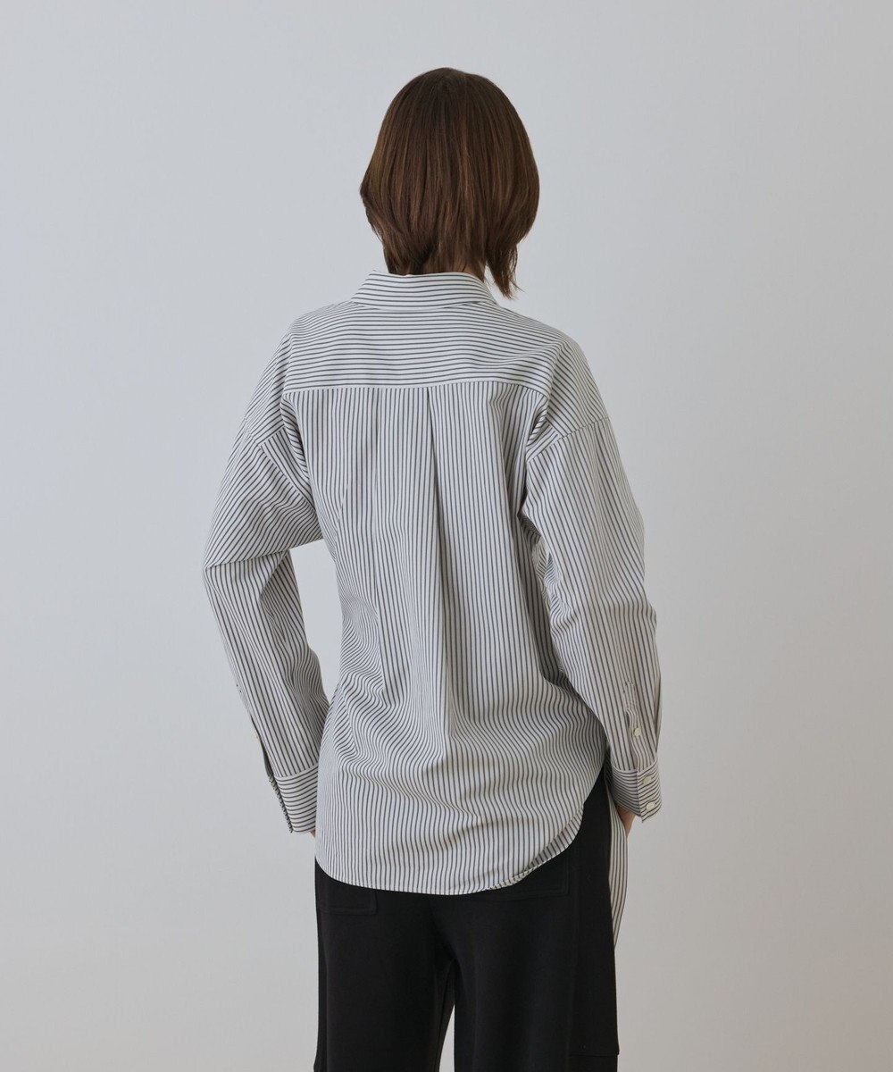 GRACE CONTINENTAL エンブレム刺繍シャツ 