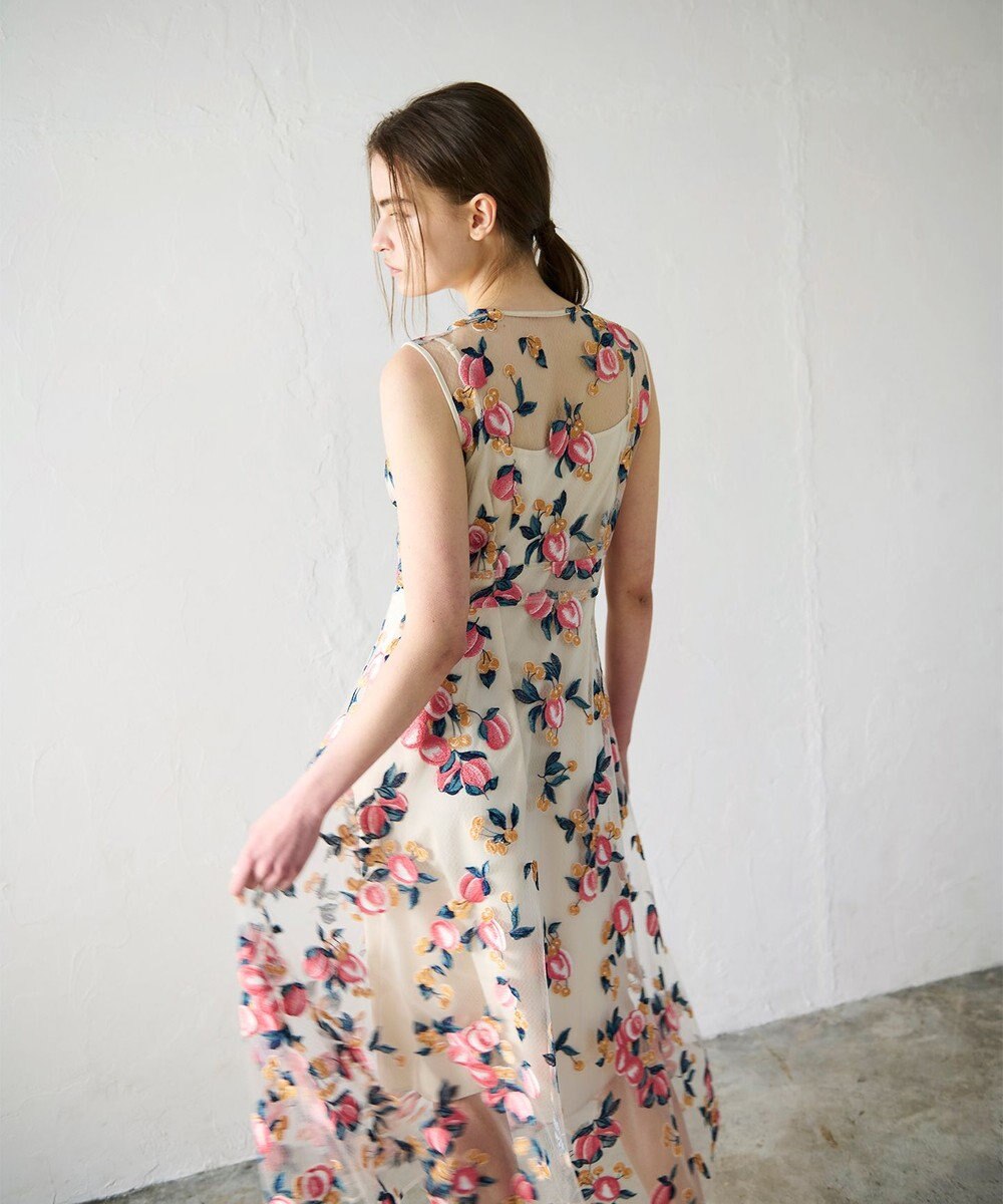 GRACE CONTINENTAL サマーフルーツ刺繍ワンピース 