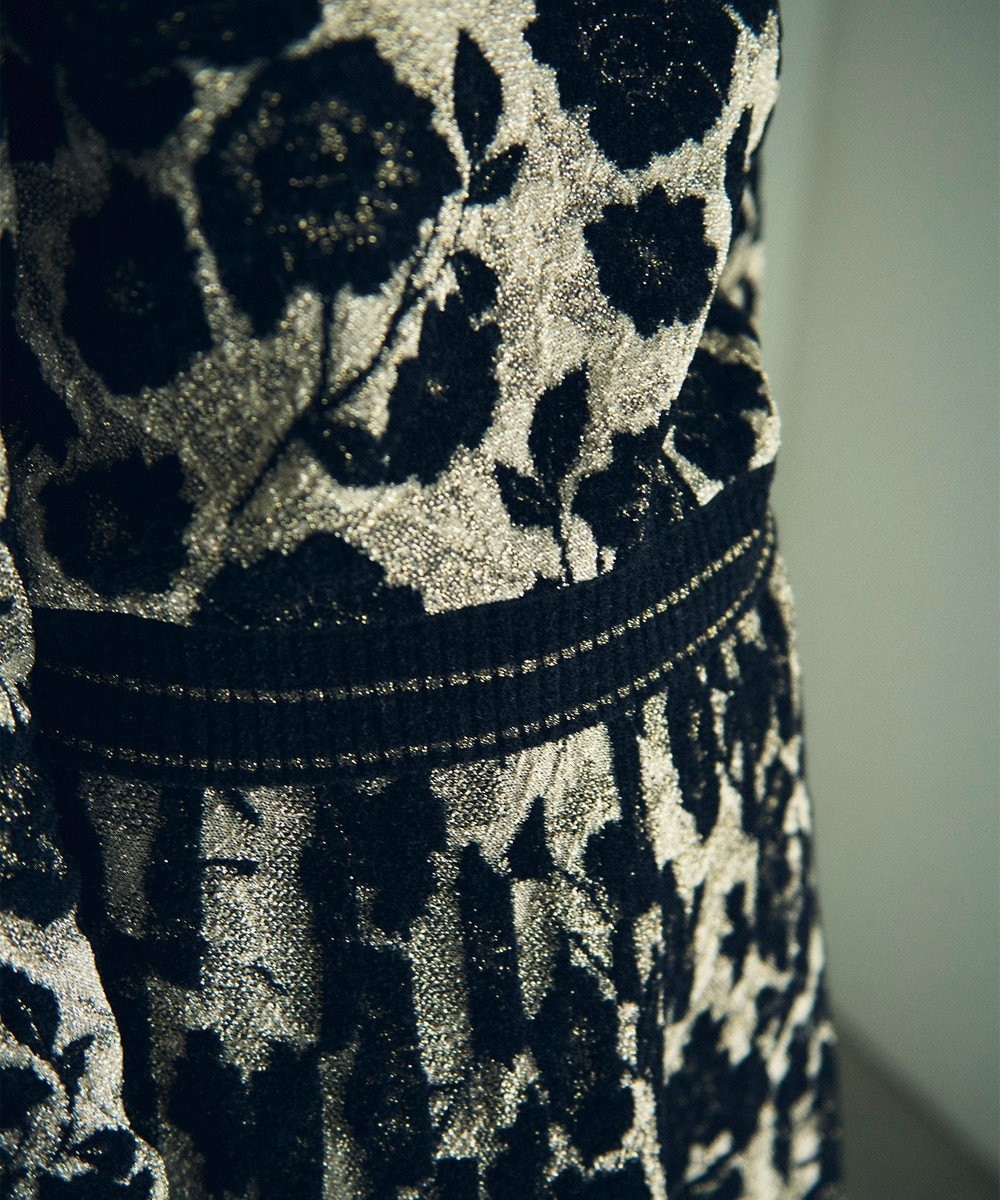 GRACE CONTINENTAL フローラルラメニットトップ