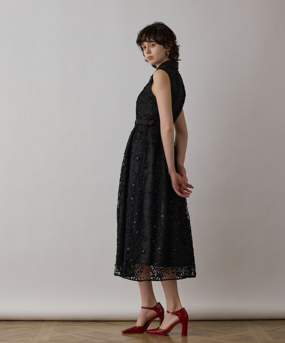 GRACE CONTINENTAL フラワーライン刺繍ワンピース 