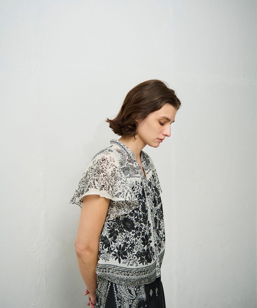 GRACE CONTINENTAL バンダナフレアスリーブブラウス