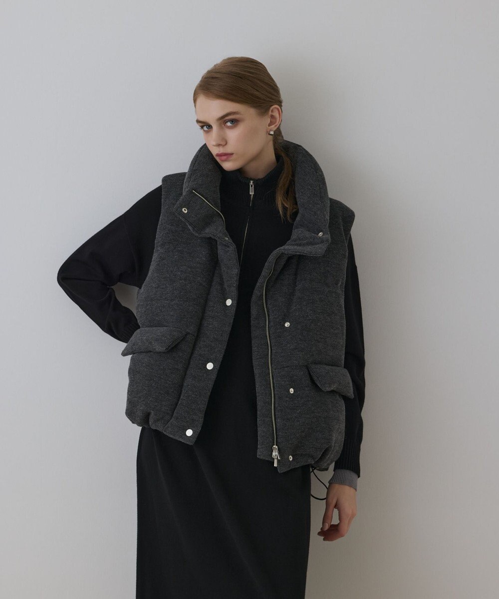 GRACE CONTINENTAL スタンドニットダウンベスト 