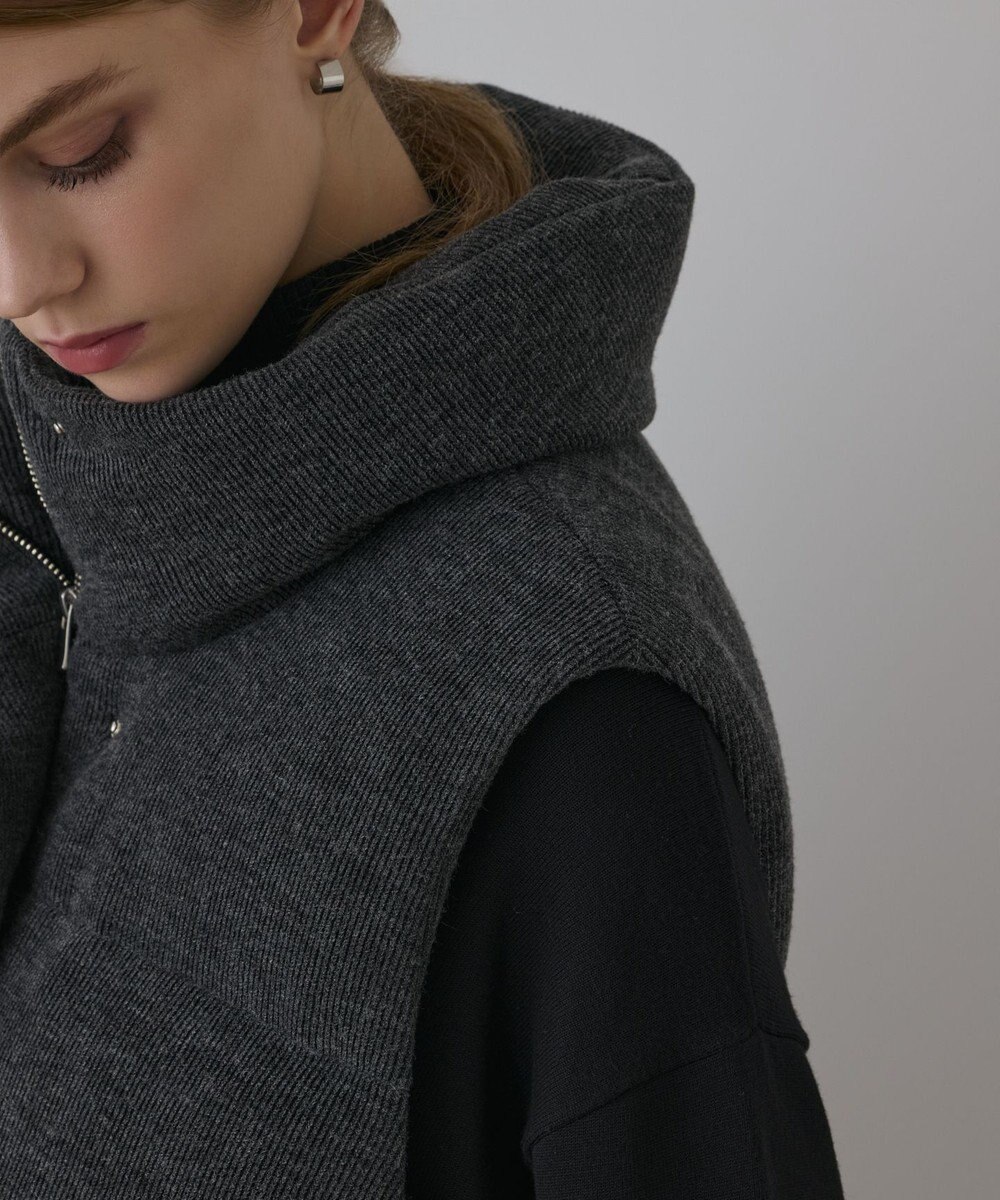 GRACE CONTINENTAL スタンドニットダウンベスト 