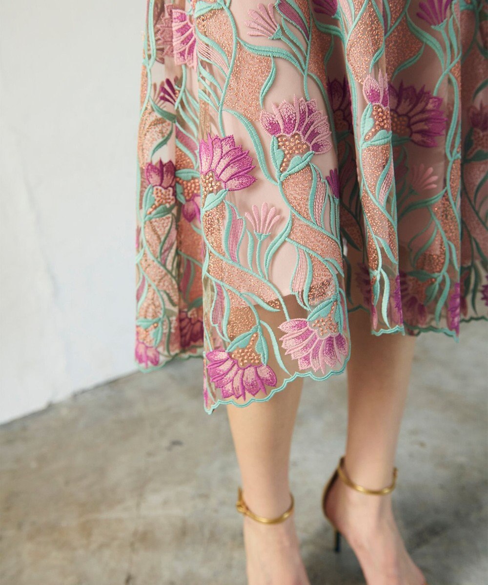 GRACE CONTINENTAL フラワー刺繍チュールドレス