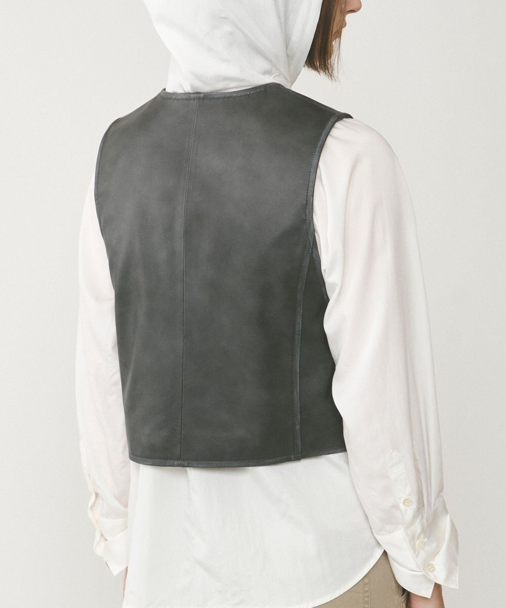 GRACE CONTINENTAL レザーショートジレジャケット