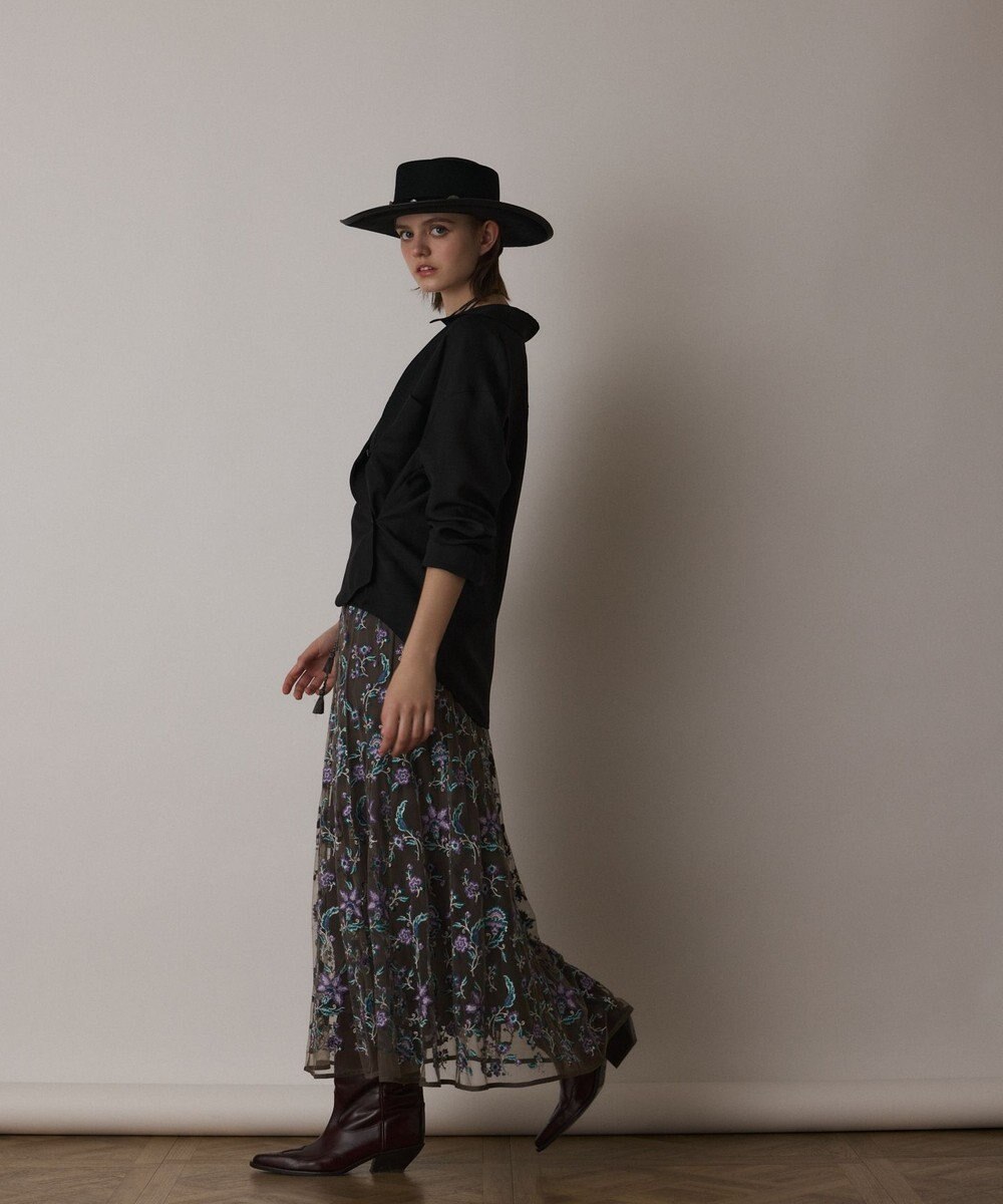 GRACE CONTINENTAL サラサ刺繍チュールスカート