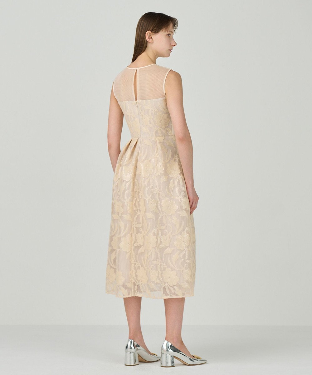 GRACE CONTINENTAL スパンコールエンブロイダリードレス