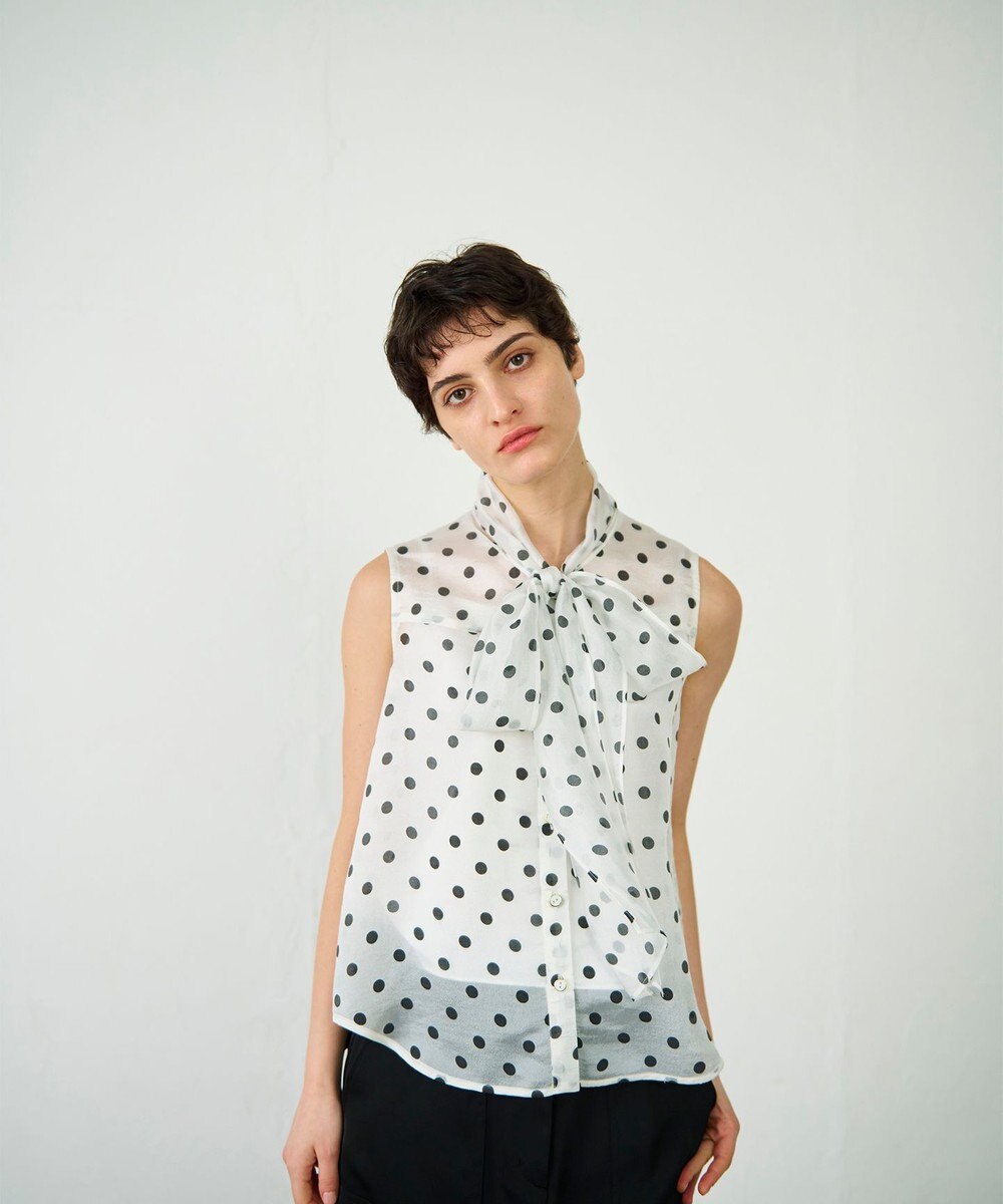 GRACE CONTINENTAL シアードットプリントブラウス