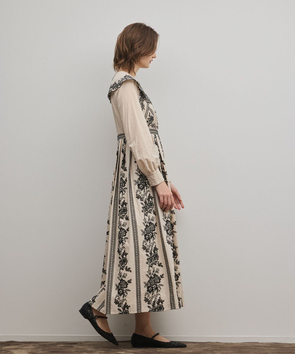 GRACE CONTINENTAL パターン刺繍ワンピース 