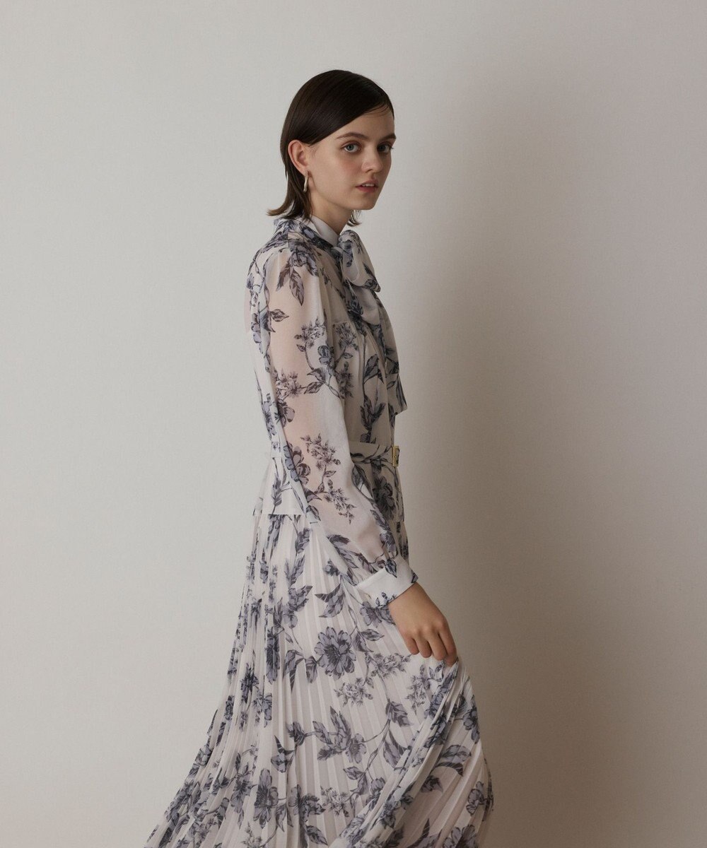 GRACE CONTINENTAL フラワープリントプリーツワンピース
