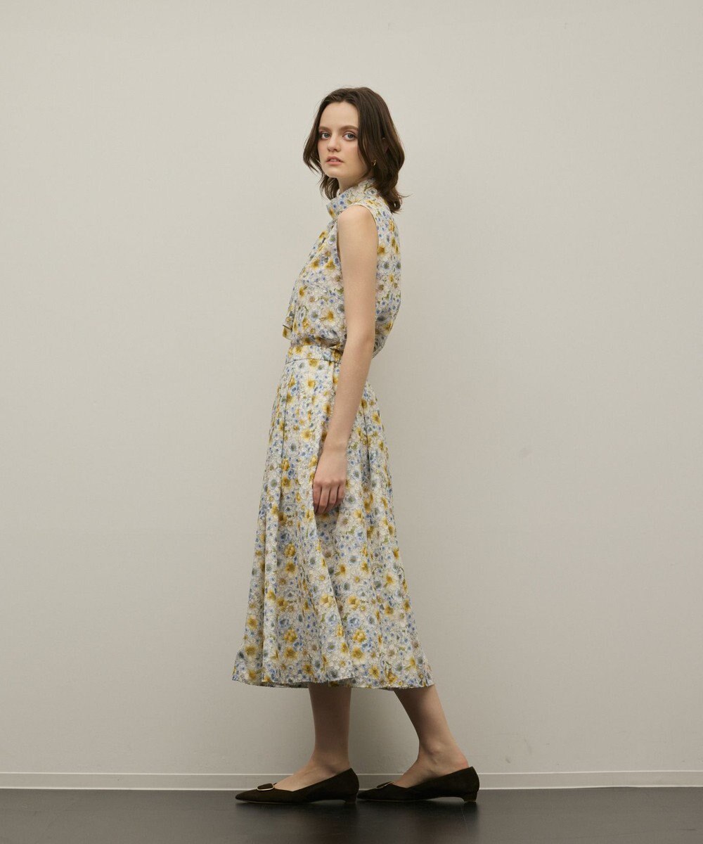 GRACE CONTINENTAL シアーフラワープリントジャガードフレアスカート 