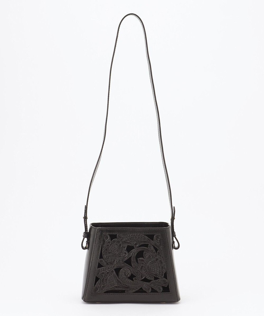 GRACE CONTINENTAL Cutwork box Bag