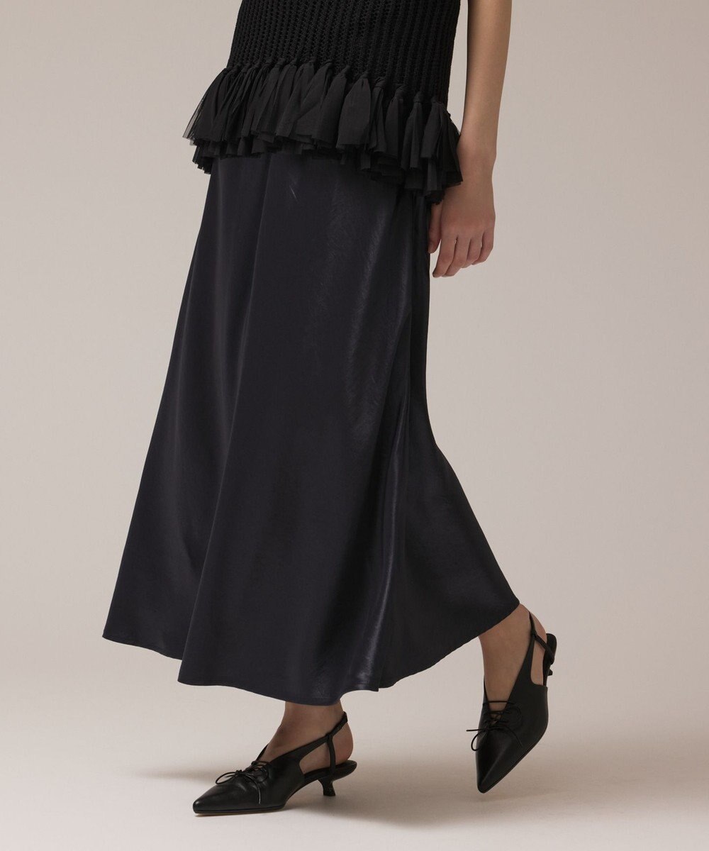 GRACE CONTINENTAL サテンバイアススカート