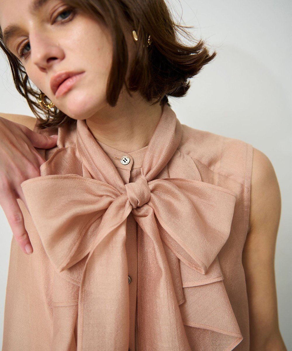 GRACE CONTINENTAL シアーボウタイノースリーブ 