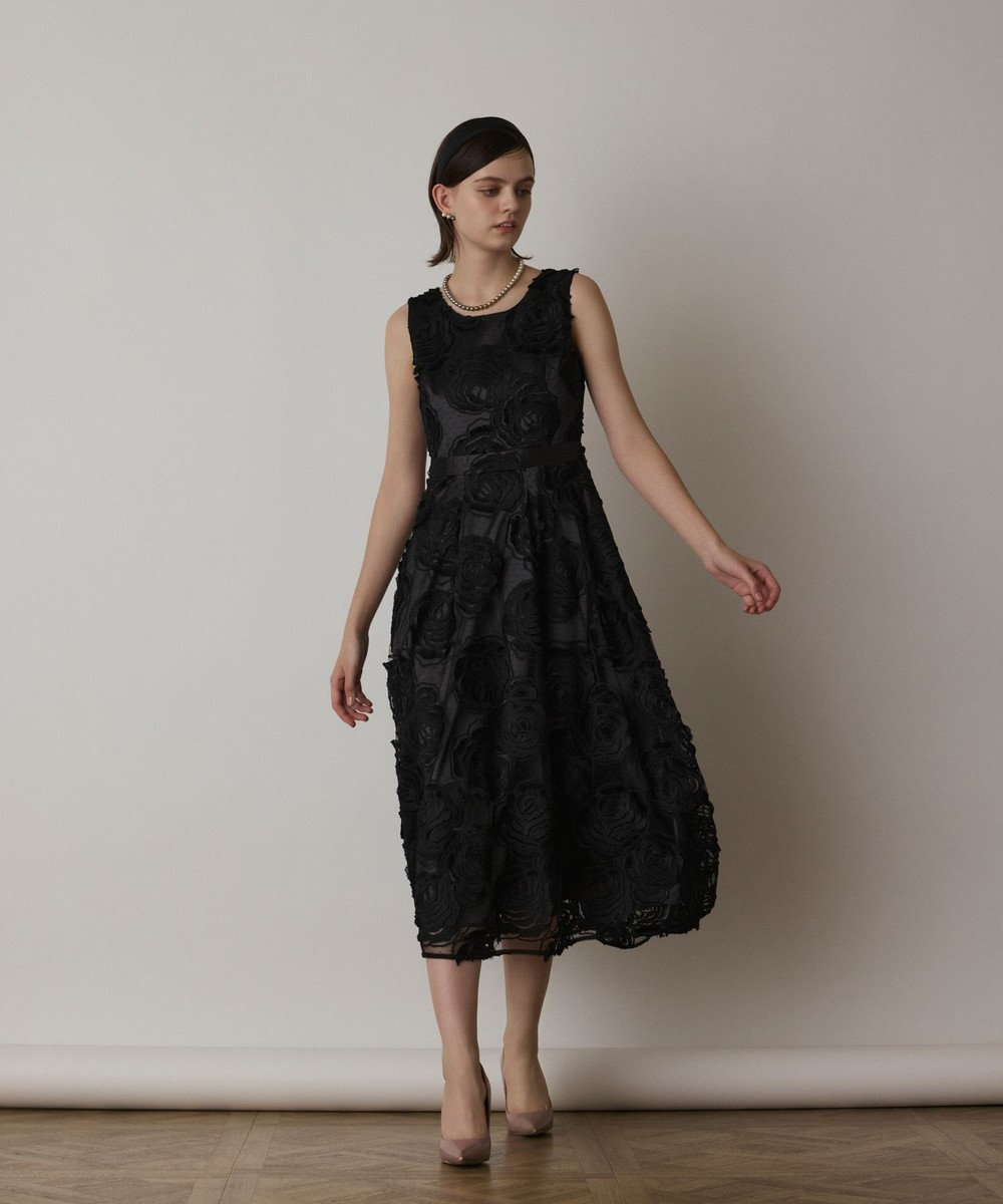 GRACE CONTINENTAL ローズ刺繍ワンピース