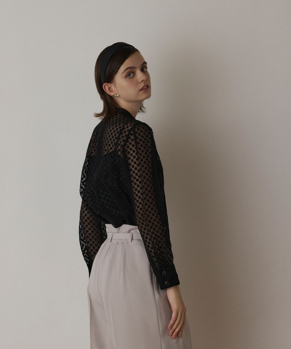 GRACE CONTINENTAL ドットオパールタイ付ブラウス 