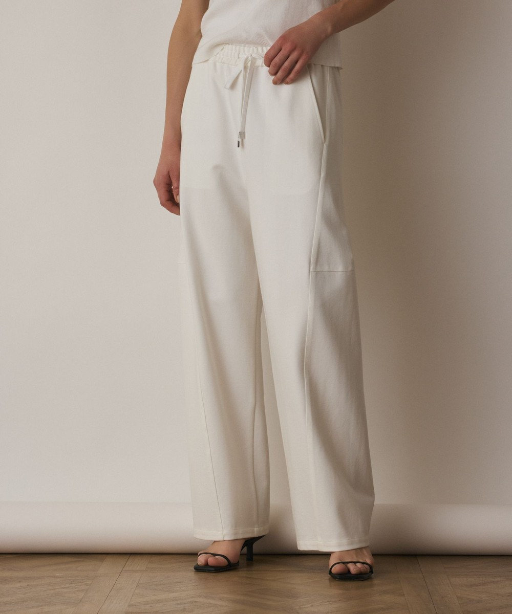 GRACE CONTINENTAL ストレッチポンチパンツ