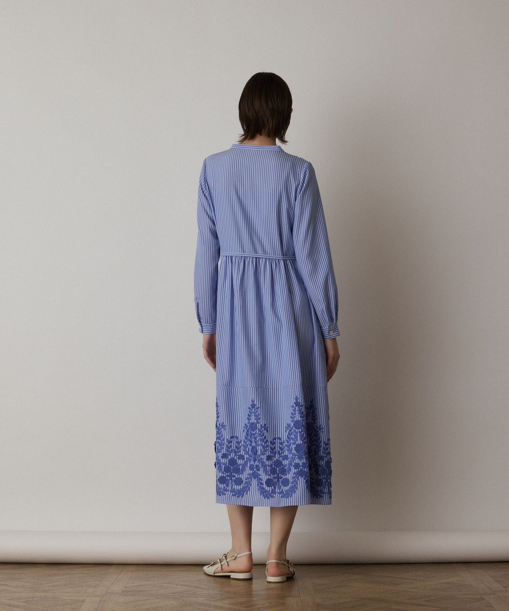 GRACE CONTINENTAL ストライプ刺繍ワンピース