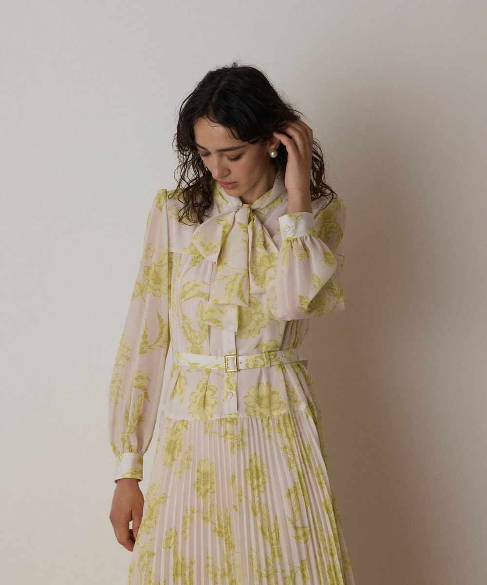 GRACE CONTINENTAL フラワープリントプリーツワンピース