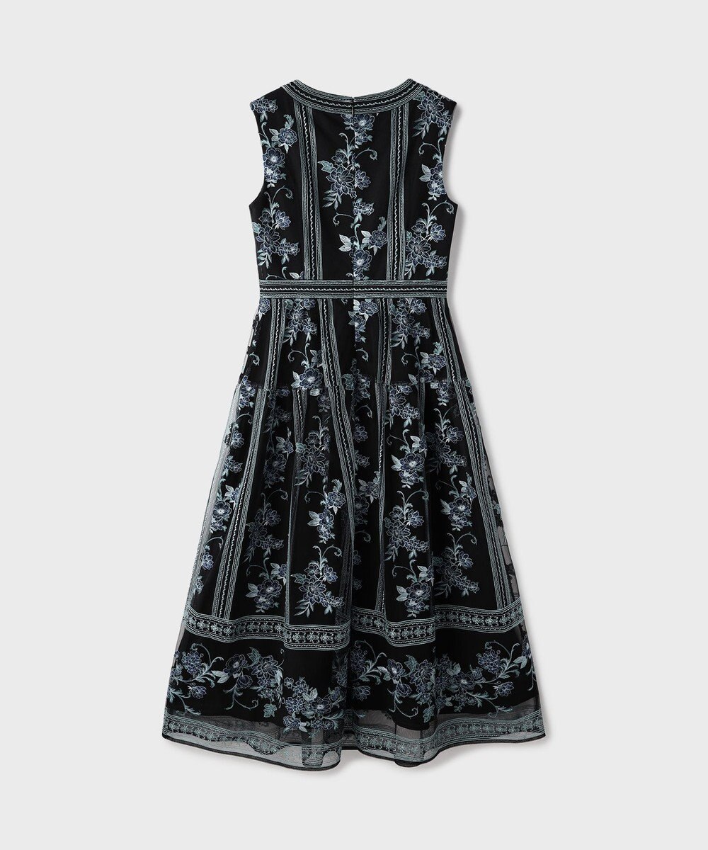 GRACE CONTINENTAL 【イベント店舗・ONLINE STORE先行アイテム】フラワーライン刺繍ドレス 