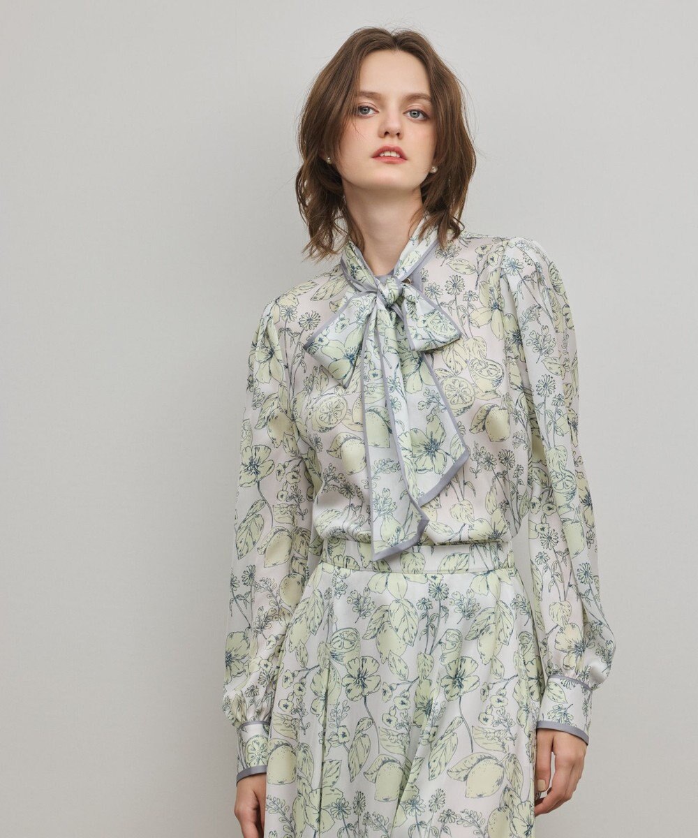 GRACE CONTINENTAL フルーツフラワープリントトップ 