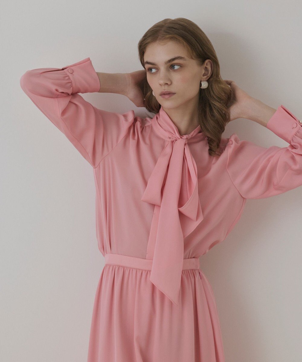 GRACE CONTINENTAL トリアセボウタイブラウス 