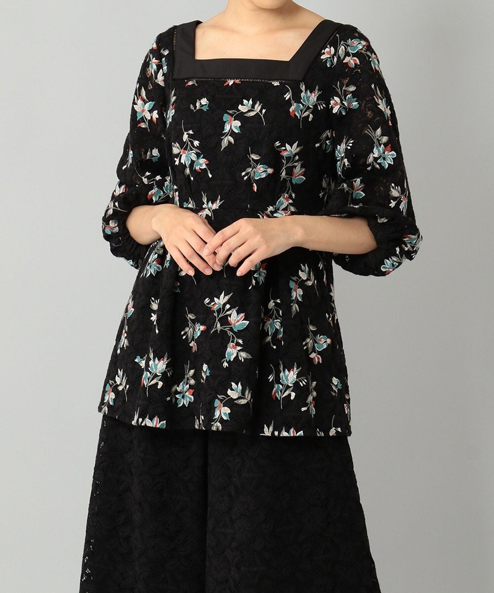 レース刺繍スクエアネックトップ / GRACE CONTINENTAL | GRACE