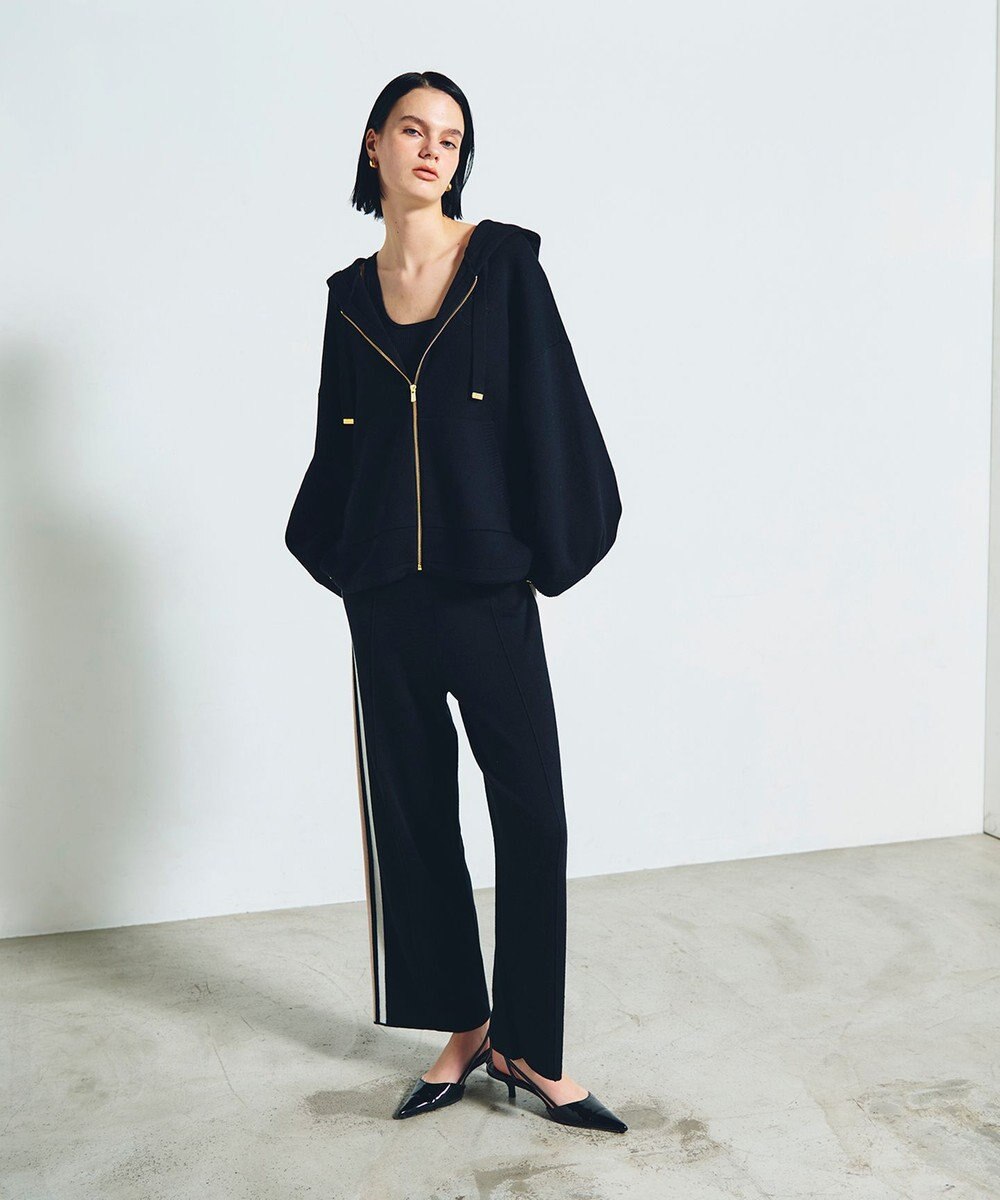 GRACE CONTINENTAL ロゴ刺繍ニットパーカー 