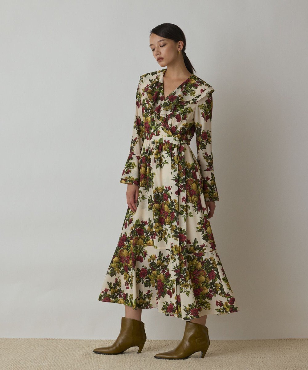 GRACE CONTINENTAL ボタニカルベリープリントワンピース 