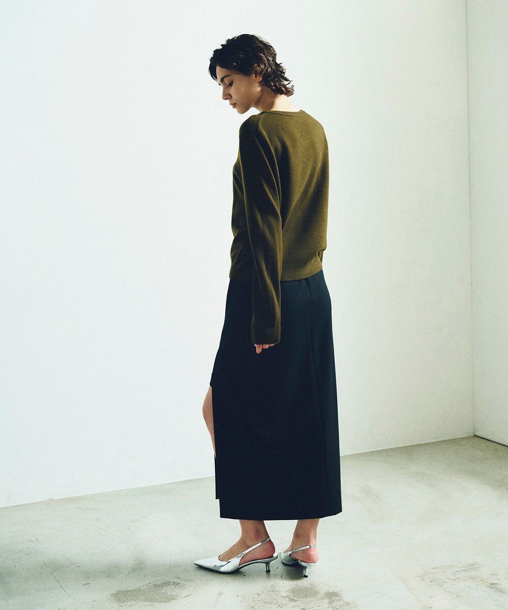 GRACE CONTINENTAL エンブレム刺繍ニットトップ