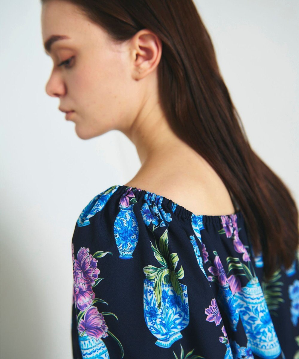 GRACE CONTINENTAL フラワーベースプリントトップ 