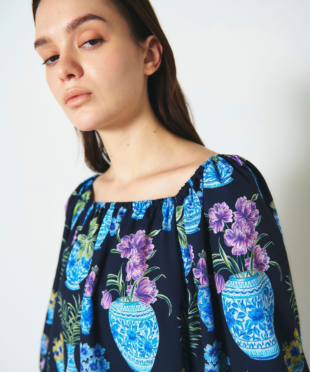 GRACE CONTINENTAL フラワーベースプリントトップ 