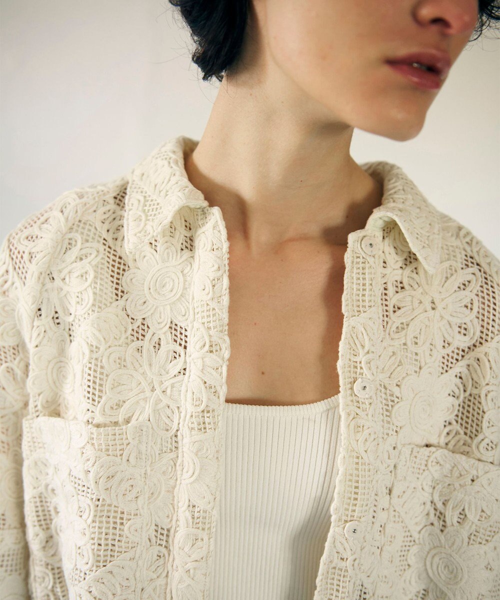 GRACE CONTINENTAL バックタックレースシャツ 