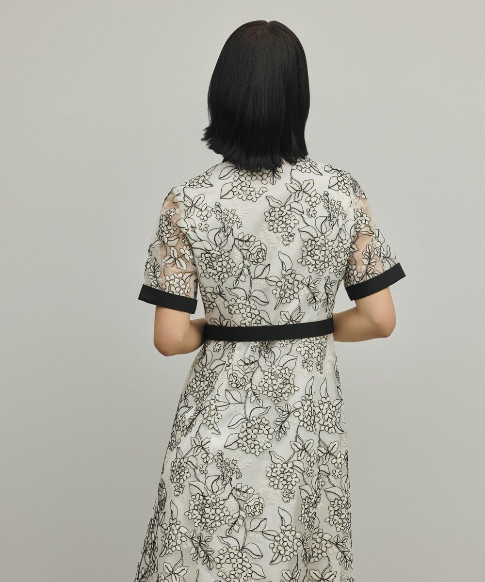 GRACE CONTINENTAL フラワーコード刺繍ワンピース 