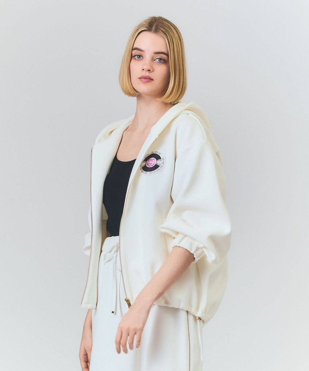 GRACE CONTINENTAL エンブレムフーディ