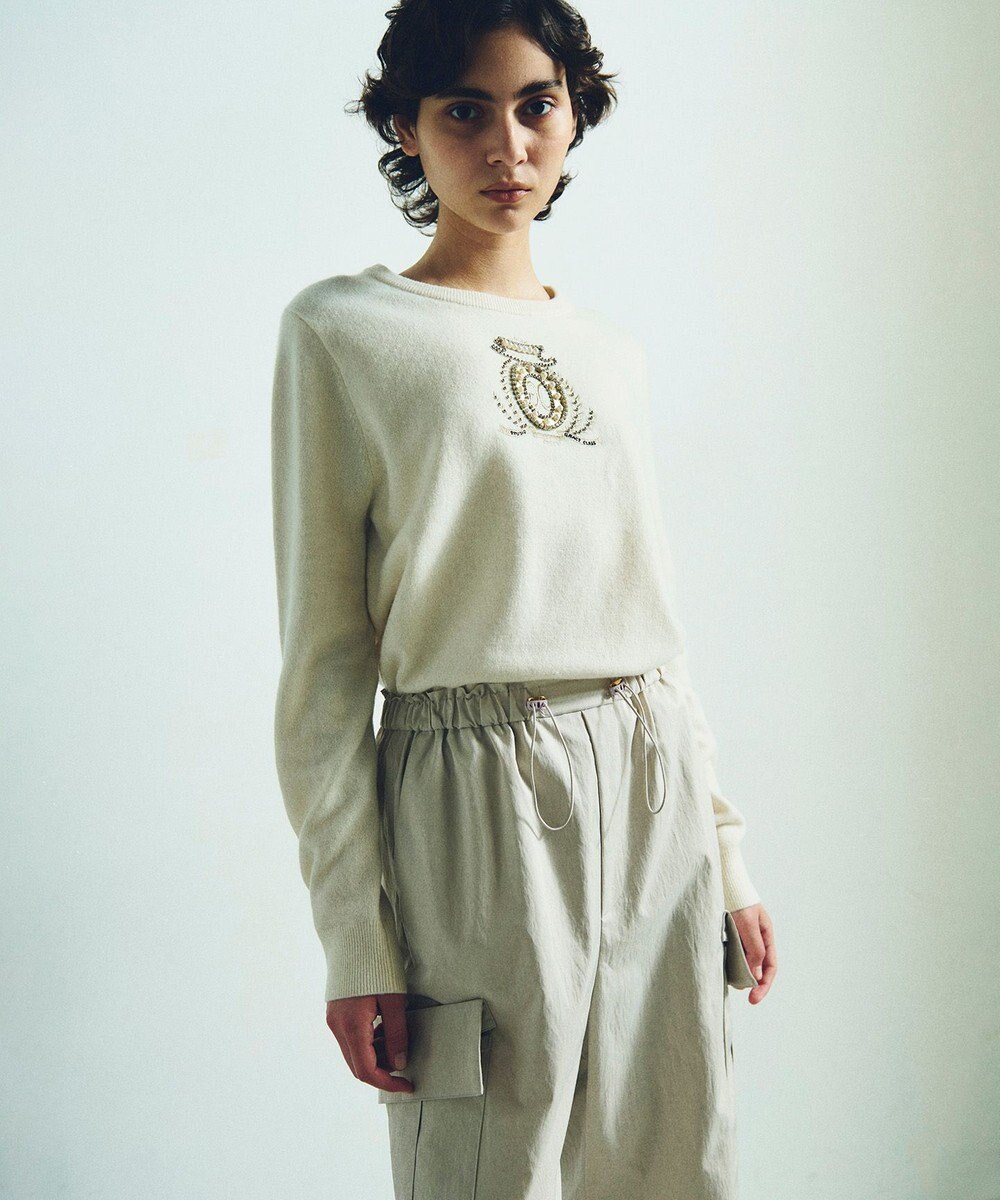 GRACE CONTINENTAL エンブレム刺繍ニットトップ