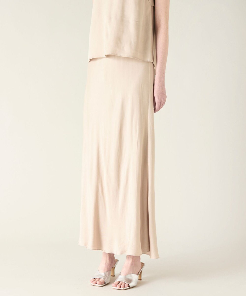 GRACE CONTINENTAL キュプラサテンフレアスカート 