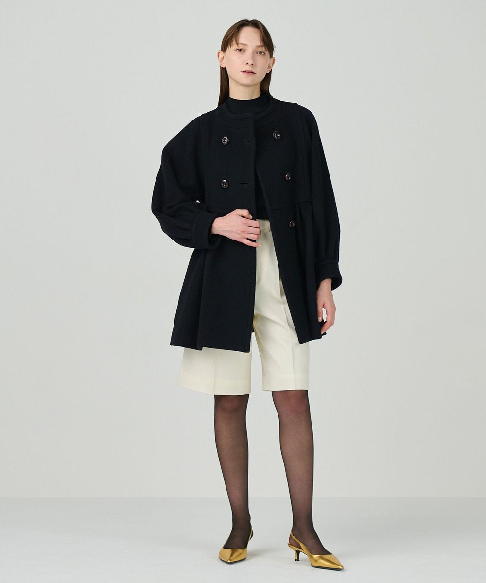 GRACE CONTINENTAL テントラインショートコート