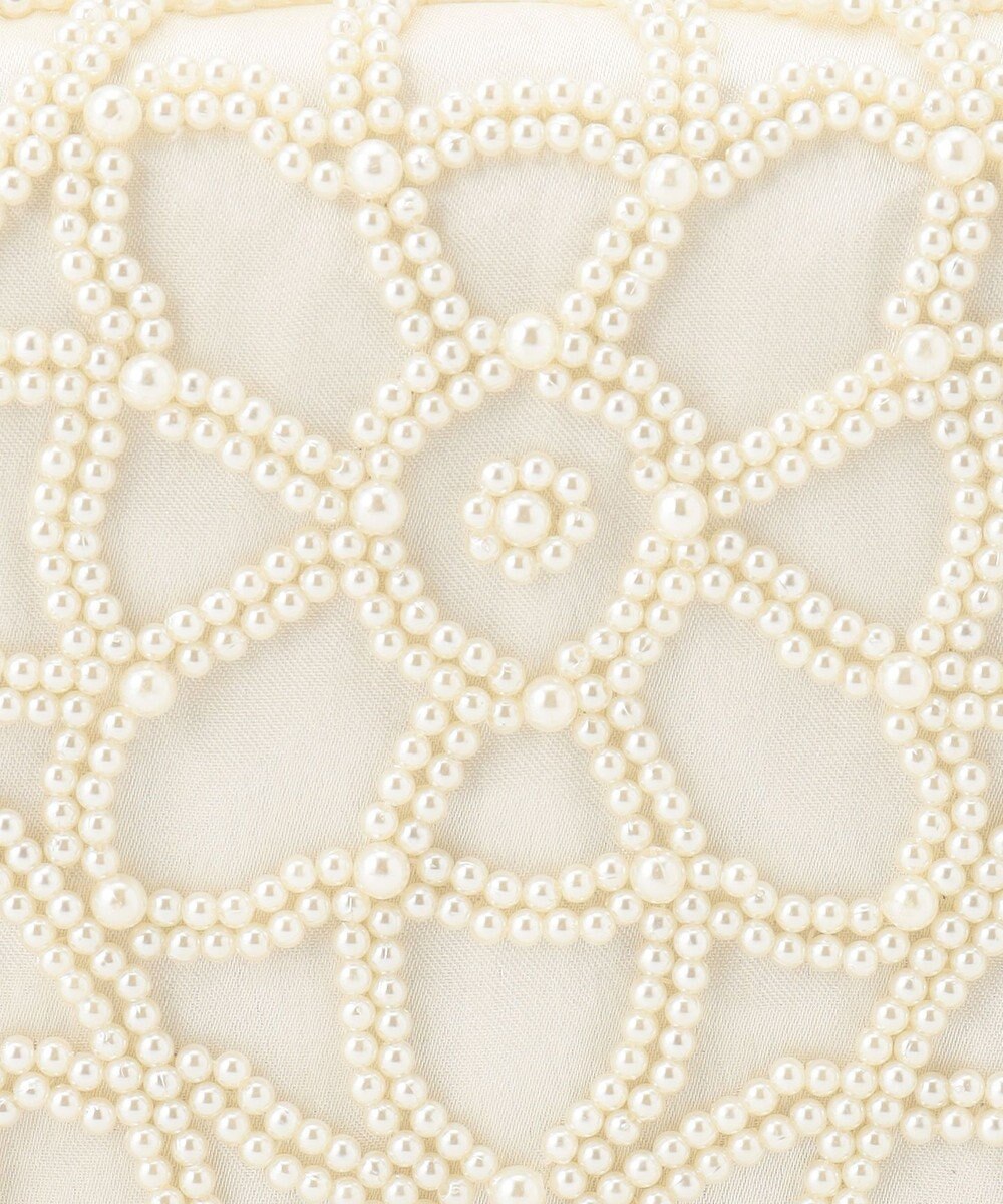 GRACE CONTINENTAL パールフラワークラッチバッグ 